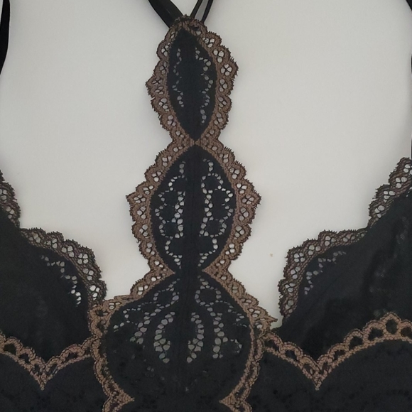 22.  🆕️ Free People Slow Dance Underwire Bra - Picture 7 of 8